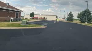 Best Gravel Driveway Installation  in Mount Pulaski, IL